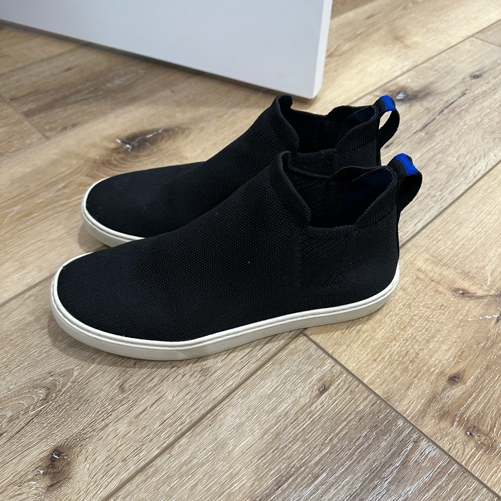 Rothys Chelsea size 8 black
